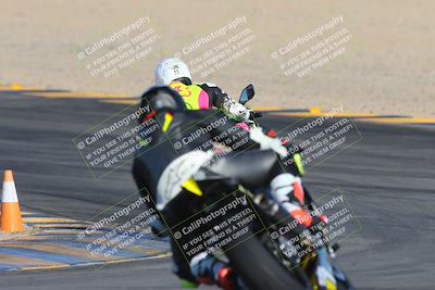 media/Dec-05-2024-Racers Edge (Thu) [[e102e0690b]]/3-B Group/Session 1 Turn 8 Backside/